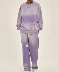 Logo personnalisé hommes Jogging Jogger sweat et pantalon ensemble en gros col rond respirant grande taille 100% coton survêtements pour hommes - Product Image 2