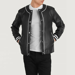 Chaqueta Varsity de cuero Premium para hombre-Diseño Varsity personalizado con material de calidad Elegante ropa de calle urbana Capa de invierno - Product Image 5