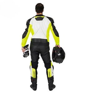 ชุดมอเตอร์ไซค์หนังกันน้ำคุณภาพสูงสำหรับผู้ใหญ่ ดีไซน์ใหม่ ระบายอากาศได้ดี เหมาะสำหรับฤดูหนาว ทันสมัย ปรับแต่งได้ ผลิตในปากีสถาน - Product Image 2