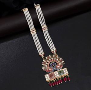 Conjunto de joyería tradicional india con Collar chapado en oro, pendientes para ocasiones especiales disponibles a los mejores precios - Product Image 5