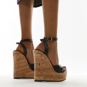 รองเท้าส้นเตารีดแบบเรียบง่าย เปิดนิ้วเท้า ระบายอากาศได้ดี พื้นรองเท้าด้านนอกทำจากไม้ก๊อก พื้นรองเท้าด้านในทำจากตาข่าย EVA เพิ่มความสูง เหมาะสำหรับฤดูใบไม้ผลิและฤดูร้อน - Product Image 6