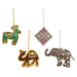 Décorations de Noël en satin de velours perlé brodé à la main Formes personnalisées Ornement Père Noël Chaussettes Girafe Éléphant PAON - Product Image 5