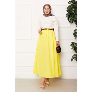 Jupe courte droite jaune en coton éponge satiné, style sportif, avec détail poche, respirante, taille XS, style uni, décoration imprimée - Product Image 1