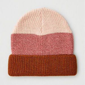 Gorro de lana de punto con estampado de logotipo de diseñador, mezcla de lana suave e impermeable para otoño e invierno con pompón, venta al por mayor - Product Image 1