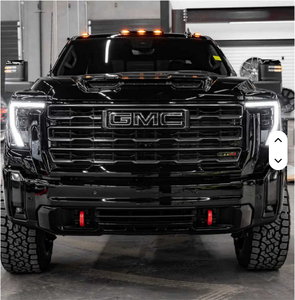 GMC Sierra 2500HD AT4 Crew Cab 4WD 2024 d'occasion, propre, avec sièges en cuir, intérieur foncé, boîte de vitesses manuelle - Product Image 2