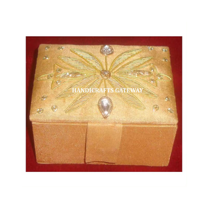 Broderie Zari et perlée maison décorative et femme boîte à bijoux - Product Image 1