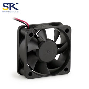 STK TRS5020 série 50x50x20mm ventilateur de refroidissement d'échappement axial cc 5V/12V/24V électrique OEM ODM double roulement à billes IP58/IP68 étanche - Product Image 1
