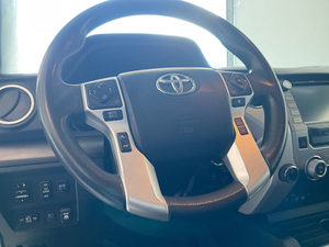 2024ทุนดรา SR5รถกระบะเบนซินแบบขับด้านซ้ายรถมือสอง - Product Image 3