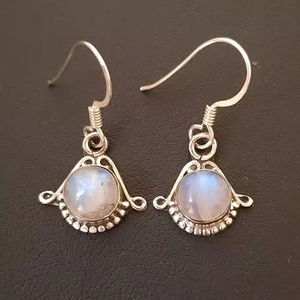 ต่างหูดีไซน์ล่าสุด ทองเหลืองชุบทอง ประดับมูนสโตนธรรมชาติ 8x10 มม. แบบฝังขอบ  สำหรับเด็ก สไตล์ฮิปฮอป ฉลองครบรอบ - Product Image 1