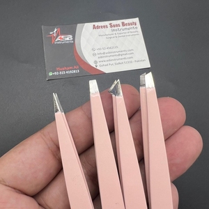 4 pinces à sourcils en acier inoxydable rose clair durable avec logo personnalisé avec pochette blanche - Product Image 5