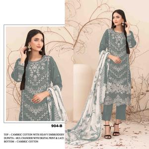 Traje paquistaní de fabricación india, algodón Cambric puro con trabajo de secuencia bordado disponible a un precio asequible - Product Image 3