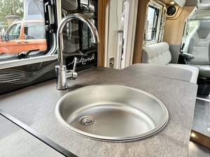 Used BAILEY <b>MOTORHOME</b> AUTOGRAPH Luxury White RV Campervan Euro 5 Emission 4 TO 6 Person Capacity for Camping Acrylic Floor - Product Image 5