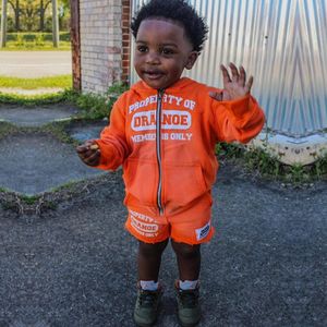 Conjunto de chándal con capucha y lavado ácido con logotipo personalizado para hombre, chándal Vintage con serigrafía, elementos esenciales de invierno con pantalones cortos - Product Image 2