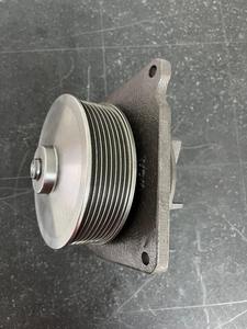 Pompe à eau fiable de pièces de machines de construction pour les systèmes de refroidissement des véhicules à moteur - Product Image 3