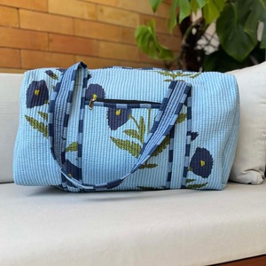 Bolsa de Viaje de Fin de Semana Azul Polvo, de Gran Capacidad, Duradera, Ecológica, de Algodón, con Cierre de Cremallera, Hecha a Mano en India - Product Image 1