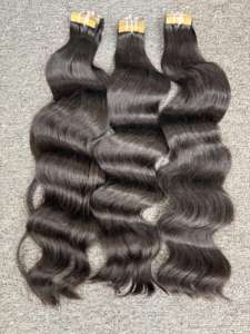 Article chaud 1B Naturel Ondulé Vietnamien 100% Extensions de Cheveux Humains Vierges Double Génie Machine Stock Fermeture à Lacet Profond Naturel - Product Image 2