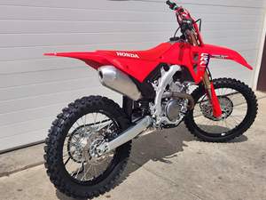 Nueva Honda CRF250R 2026 en Stock, Motocicleta Todoterreno - Product Image 2