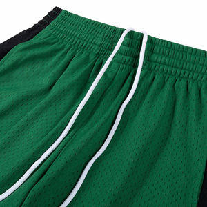 กางเกงขาสั้นบาสเก็ตบอลสำหรับผู้ชายสีเขียว/ดำแผงด้านข้างตาข่ายแบบทึบออกแบบได้ตามต้องการ - Product Image 3