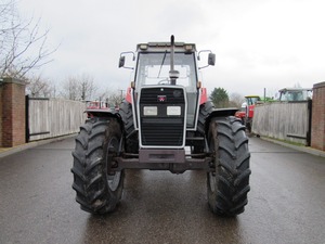 Tracteur agricole MASSEY FERGUSON 399 4x4 neuf/occasion, prêt pour le champ, options 2 roues motrices et 4 roues motrices, pompe, engrenages, moteur, boîte de vitesses, moto. - Product Image 3