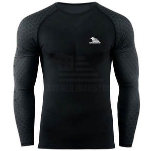 Vente en gros en stock Rash Guard pour hommes Rash Guard pour hommes imprimé par sublimation professionnelle - Product Image 1