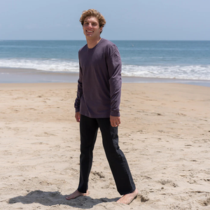 เสื้อยืดคอกลมแขนยาวผู้ชาย สีม่วงซีด ผ้าฝ้ายออร์แกนิค 100% ระดับพรีเมียม ผ่านการรับรอง GOTS ผ้าไม่หด ระบายอากาศได้ดี - Product Image 3