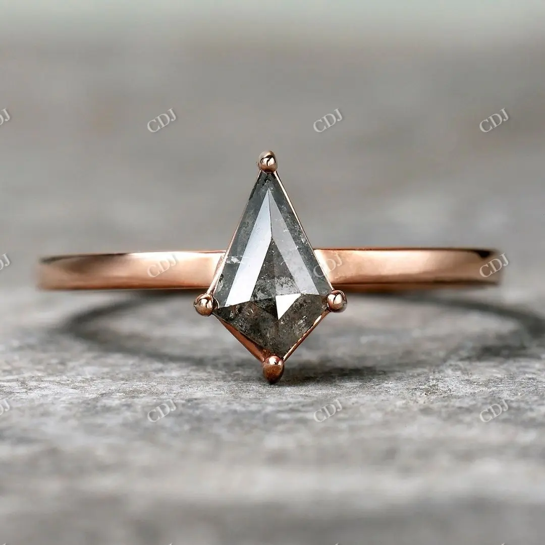 Kite Cut Salt And Pepper Natural Diamond Ring Prong Setting Diamond Ring 18k Rose Gold Engagement Ring in Low Wholesale Price