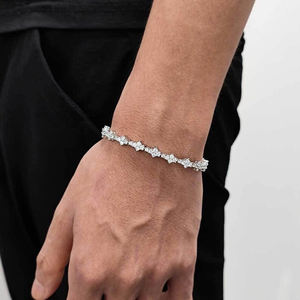 สร้อยข้อมือเทนนิสลายดอกไม้ประดับมอสซาไนต์เงินแท้ 925 สำหรับผู้หญิง ดีไซน์หรูหรา สง่างาม ระยิบระยับ เหมาะเป็นของขวัญ - Product Image 1
