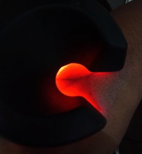 VENTA CALIENTE HAND HELD VEIN TRACKER LED ROJO 35 DÍAS BATERÍA DE RESPALDO EN UNA SOLA RECARGA .. - Product Image 2