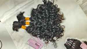 Venta al por mayor de fábrica, extensiones de cabello indio crudo sin procesar humano sin trama, extensiones de cabello a granel indio sin procesar para trenzar pelos - Product Image 5