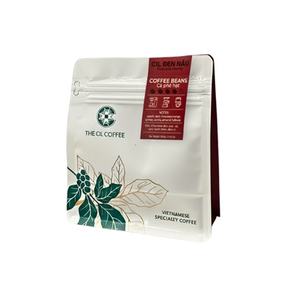 Granos Enteros de Café Robusta Exótico, Tueste Espresso Intenso, Certificado Orgánico, Sabor Neutro, Suministro a Granel en Bolsa - Product Image 1