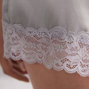 Pantalones cortos finos informales de algodón transpirable para mujer, pantalones cortos de seda suaves con cordón elástico para mujer - Product Image 3