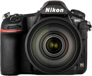 Pour le nouvel appareil photo reflex numérique D850 45,7 Mpx avec objectif AF-S NIKKOR 24-120 mm f/4G ED VR - Product Image 1