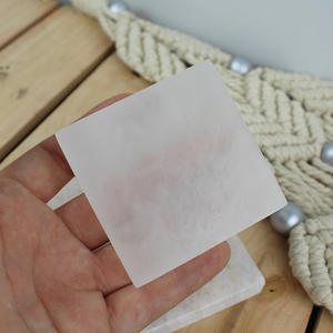 Placa de Piedra Caliza de Selenita Pulida con Diseño de Amor - Product Image 3