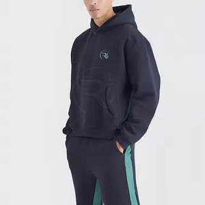 Ensemble de survêtement évasé avec pantalon taille haute et veste zippée pour un look décontracté et sportif Ensemble de survêtement évasé 2025 - Product Image 2