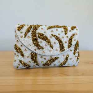 Bolso de Solapa de Gamuza con Cuentas, Elegante y Hecho a Mano, con Bordado y Perlas, Accesorio de Noche Vintage para Mujer, Exportación de la India, Tendencia - Product Image 1