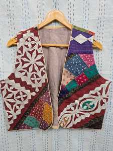 Gilet Kantha en coton Vintage fait à la main pour femmes veste courte pour la saison d'automne femmes veste Kantha courte Vintage - Product Image 2