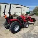 Nouveau tracteur agricole Massey Ferguson 1E.35H 70 CV 4 roues motrices à transmission par engrenages avec pompe et boîte de vitesses - Haute productivité - Product Image 3