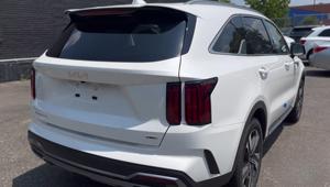 Modèle le mieux noté 2023 K I A SORENTO HYBRID SX PRESTIGE - Product Image 3