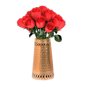 High Quality Metal Flower <b>Vase</b> <b>Unique</b> Modern Design Iron Tabletop <b>Vase</b> Customizable Colors Sizes Wedding Christmas Decor - Product Image 1