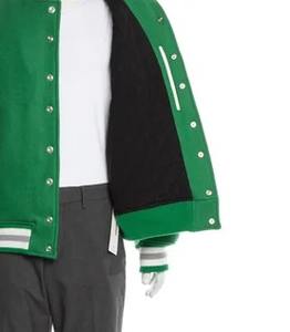 Fabricant de vêtements streetwear de haute qualité, vestes varsity en laine personnalisées pour hommes, vestes varsity oversize pour hommes - Product Image 4