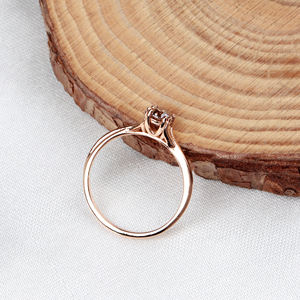 Compra Trendy Prong Set de diamantes naturales de alta calidad con anillo de joyería de mujer hecho a mano de oro rosa de 18K al por mayor - Product Image 3