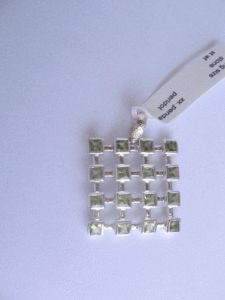 Shah Gems - Colgante de Peridoto Natural para Mujer en Plata de Ley 925, Geométrico, Chapado en Rodio, Oro Rosa, Diamante, Perla, Joyería Moderna - Product Image 1
