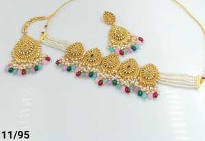 ENSEMBLE DE BIJOUX INDIENS TRADITIONNELS ET À LA MODE EN CUIVRE ENSEMBLE DE BIJOUX DE MARIAGE POUR FEMMES BOUCLES D'OREILLES ET COLLIER - Product Image 3