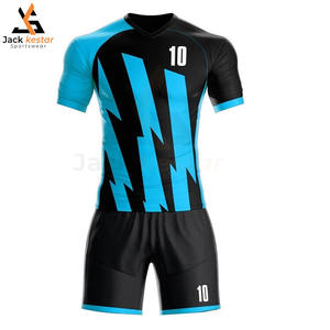 Services OEM Ensemble d'uniformes de football d'été personnalisable Ensemble de maillot et de short de football 100% polyester Antibactérien Séchage rapide Adulte - Product Image 6