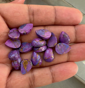 Cabochon à dos plat en cuivre violet naturel en forme de poire pour la fabrication de bijoux Toutes les tailles créent des bijoux en pierres précieuses Bague Pendentif Bracelet - Product Image 2