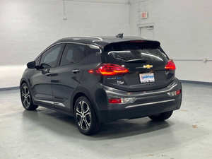 Chevrolet Bolt EV Premier 2019 d'occasion, conduite à gauche - Product Image 5