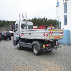 Camion à benne basculante 2001 Mercedes Benn Actros 4140 8x4 prêt à être expédié Camion à benne basculante 6x4 Howo 371 Mini 30 mètres cubes Camion d'occasion de 31 tonnes - Product Image 4