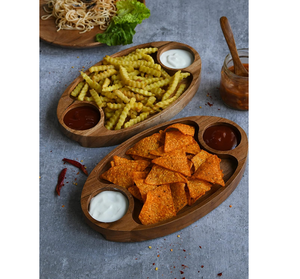 Plateau à collation artisanal en bois d'acacia naturel avec bol à trempette pour ensemble de 2 présentations de table élégantes d'Inde - Product Image 1