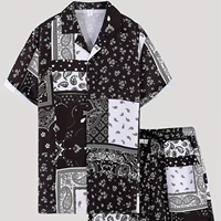 Tenue d'été légère pour hommes T-shirt à manches courtes respirant et élégant 100% polyester Couleurs personnalisées Tailles Style de rue
