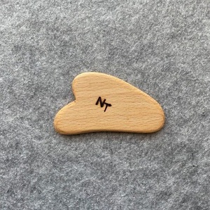 Personnalisé nouveau visage en bois Gua Sha masseur corps Gua Sha outil Drainage lymphatique grattage outil de Massage soulager la Fatigue musculaire - Product Image 1